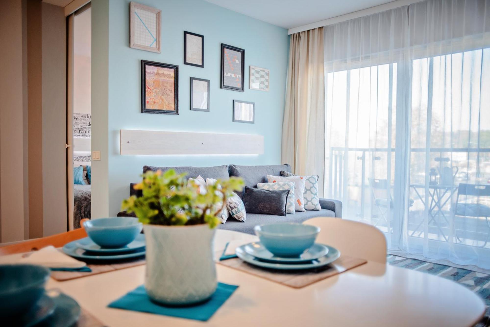 Apartamenty Homely Place Casa Verona - Stary Rynek - Parking Poznan Ruang foto