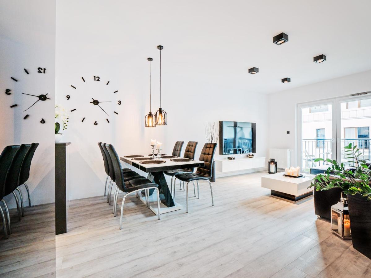 Apartamenty Homely Place Casa Verona - Stary Rynek - Parking Poznan Bagian luar foto