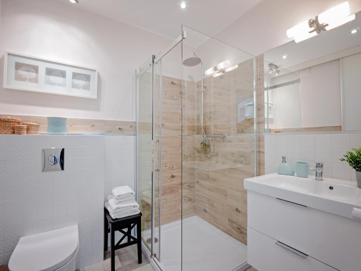 Apartamenty Homely Place Casa Verona - Stary Rynek - Parking Poznan Bagian luar foto