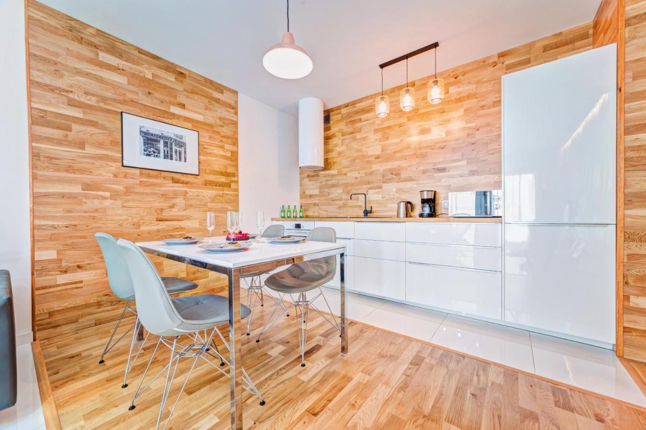 Apartamenty Homely Place Casa Verona - Stary Rynek - Parking Poznan Bagian luar foto